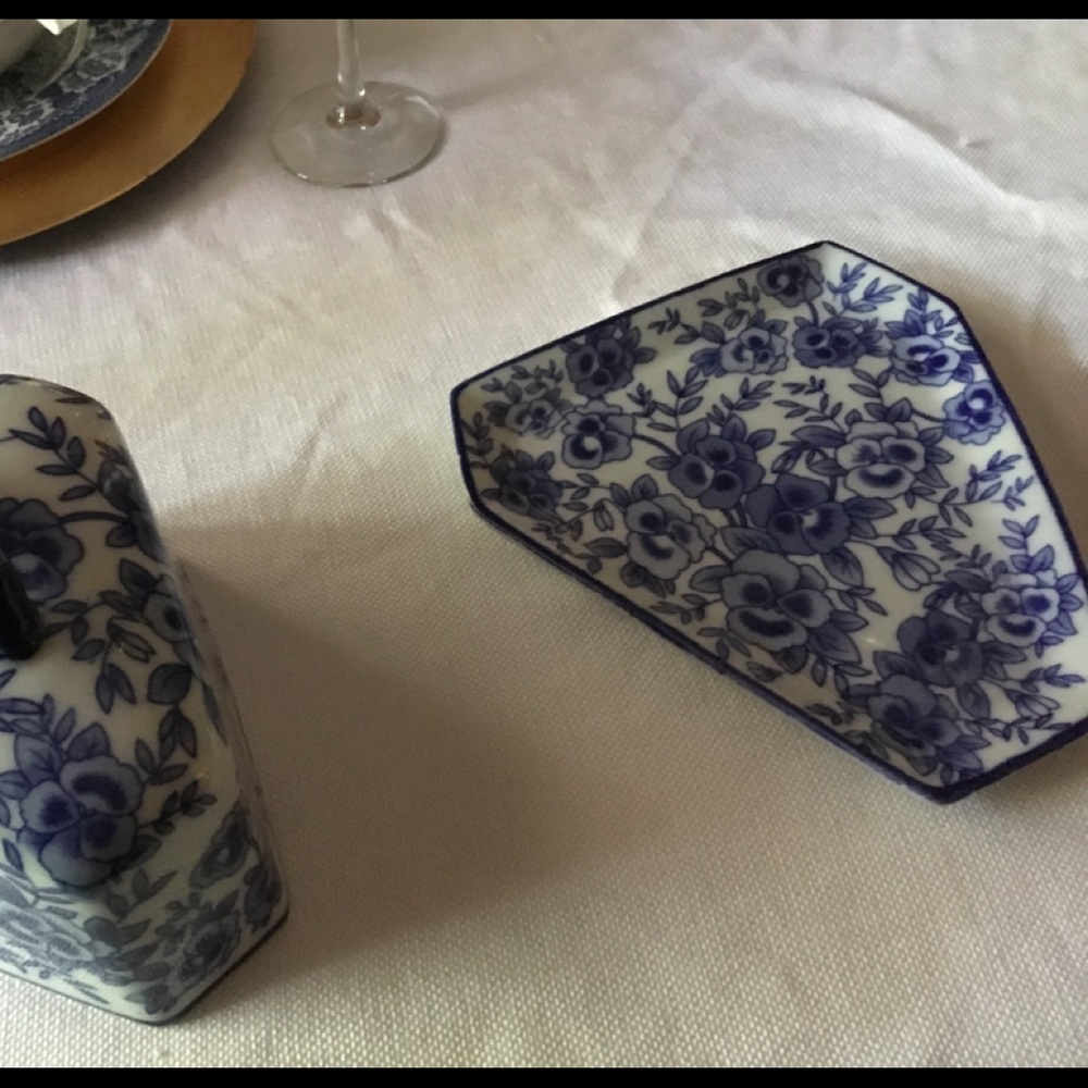Blue and white cheese server chinoiserie - Picture 3 of 4